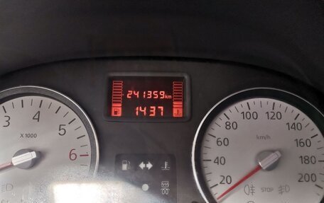 Renault Logan I, 2012 год, 399 000 рублей, 16 фотография