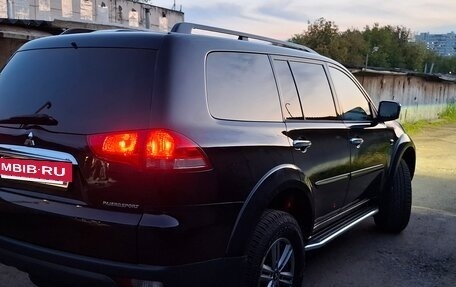 Mitsubishi Pajero Sport II рестайлинг, 2015 год, 2 050 000 рублей, 5 фотография