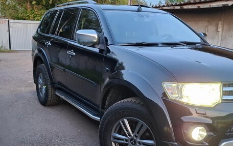 Mitsubishi Pajero Sport II рестайлинг, 2015 год, 2 050 000 рублей, 7 фотография