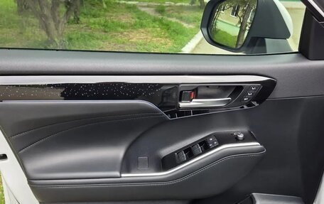 Toyota Highlander, 2025 год, 4 800 000 рублей, 17 фотография
