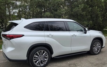 Toyota Highlander, 2025 год, 4 800 000 рублей, 19 фотография