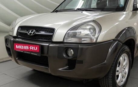Hyundai Tucson III, 2006 год, 878 000 рублей, 10 фотография