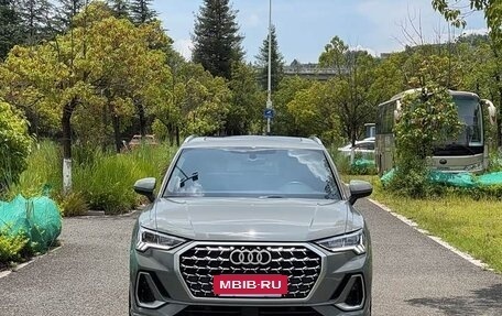 Audi Q3, 2022 год, 1 980 000 рублей, 2 фотография