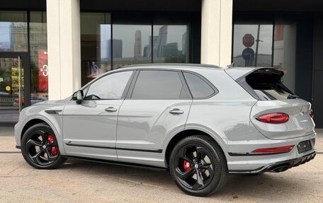 Bentley Bentayga I, 2024 год, 27 935 000 рублей, 2 фотография