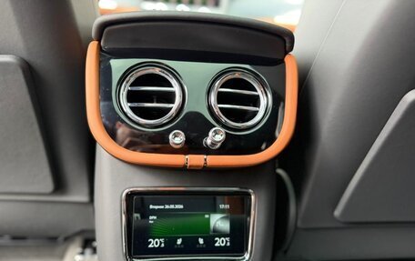 Bentley Bentayga I, 2024 год, 27 935 000 рублей, 14 фотография