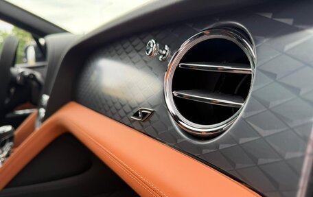 Bentley Bentayga I, 2024 год, 27 935 000 рублей, 21 фотография