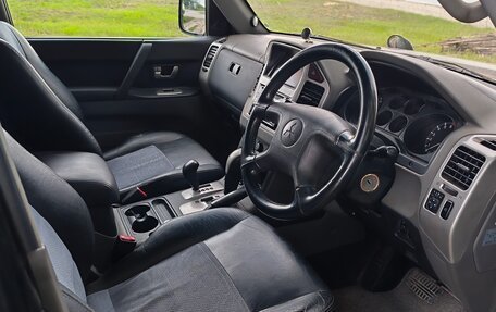 Mitsubishi Pajero III рестайлинг, 2004 год, 1 100 000 рублей, 8 фотография