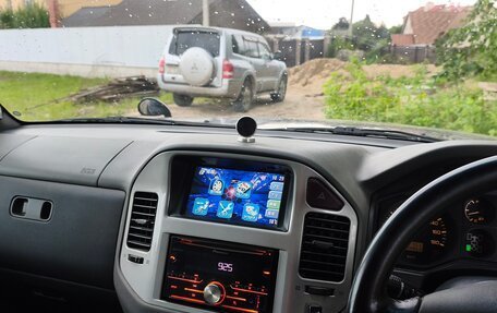 Mitsubishi Pajero III рестайлинг, 2004 год, 1 100 000 рублей, 11 фотография