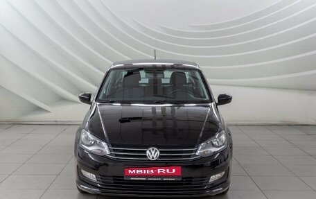 Volkswagen Polo VI (EU Market), 2016 год, 1 078 000 рублей, 2 фотография