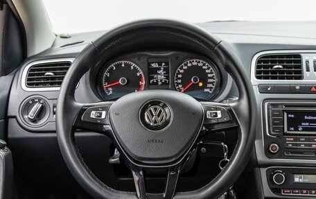 Volkswagen Polo VI (EU Market), 2016 год, 1 078 000 рублей, 14 фотография