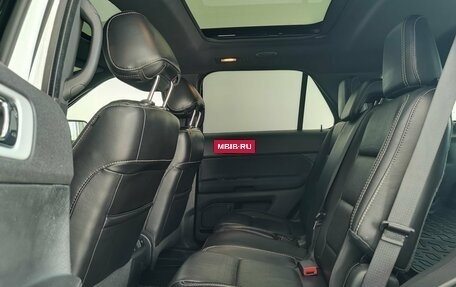 Ford Explorer VI, 2013 год, 2 190 000 рублей, 17 фотография