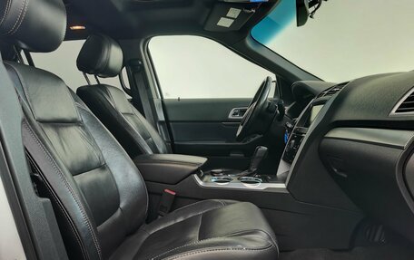 Ford Explorer VI, 2013 год, 2 190 000 рублей, 20 фотография