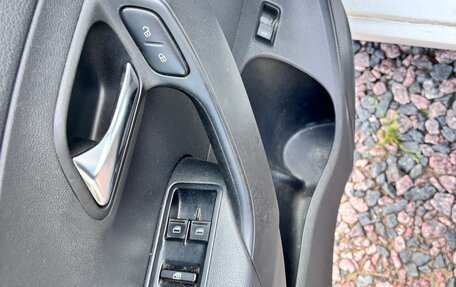 Volkswagen Polo VI (EU Market), 2011 год, 800 000 рублей, 16 фотография