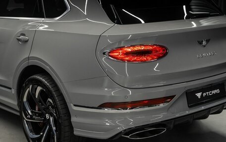 Bentley Bentayga I, 2022 год, 48 760 000 рублей, 8 фотография