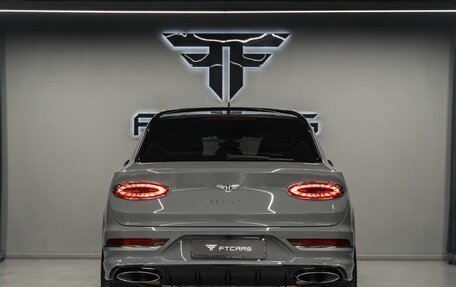 Bentley Bentayga I, 2022 год, 48 760 000 рублей, 11 фотография