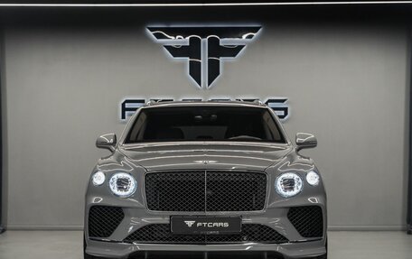 Bentley Bentayga I, 2022 год, 48 760 000 рублей, 10 фотография