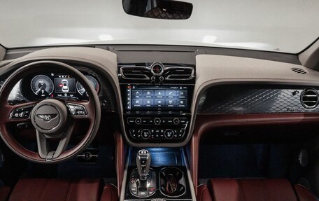 Bentley Bentayga I, 2022 год, 48 760 000 рублей, 36 фотография