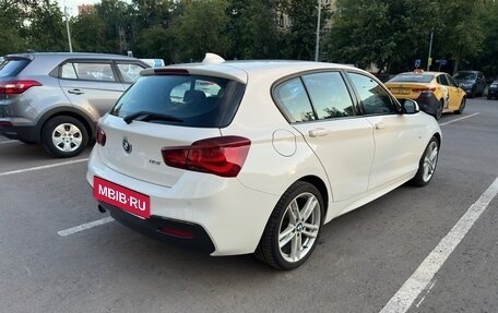 BMW 1 серия, 2019 год, 2 490 000 рублей, 3 фотография