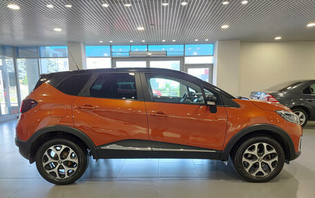 Renault Kaptur I рестайлинг, 2017 год, 1 530 000 рублей, 5 фотография