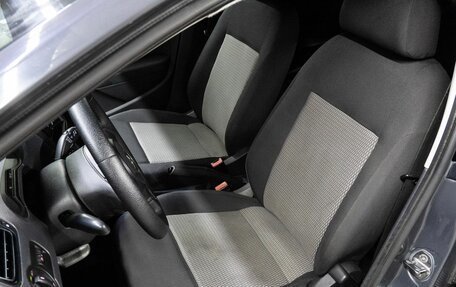 Volkswagen Polo VI (EU Market), 2010 год, 599 000 рублей, 13 фотография