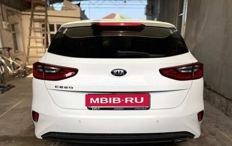 KIA cee'd III, 2020 год, 1 740 000 рублей, 4 фотография