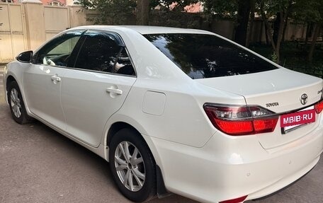 Toyota Camry, 2015 год, 1 695 000 рублей, 3 фотография