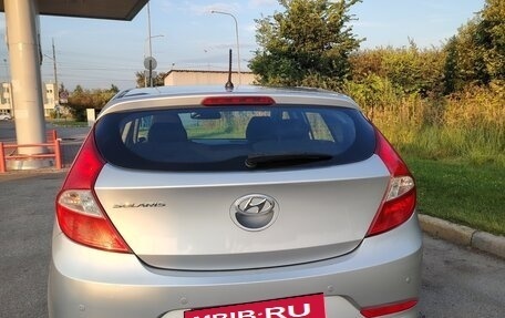 Hyundai Solaris II рестайлинг, 2016 год, 800 000 рублей, 5 фотография