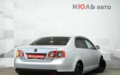 Volkswagen Jetta VI, 2010 год, 850 000 рублей, 6 фотография