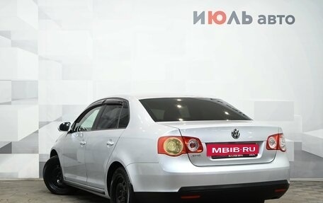 Volkswagen Jetta VI, 2010 год, 850 000 рублей, 4 фотография