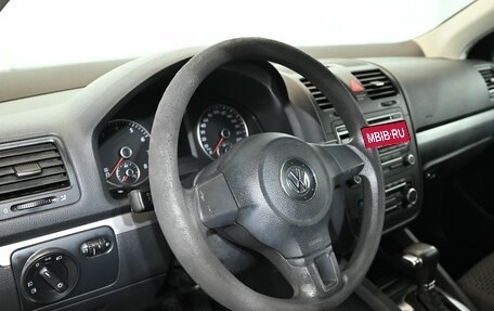 Volkswagen Jetta VI, 2010 год, 850 000 рублей, 13 фотография