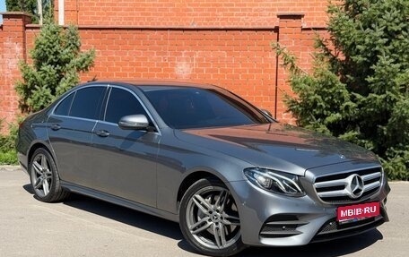 Mercedes-Benz E-Класс, 2018 год, 2 850 000 рублей, 1 фотография