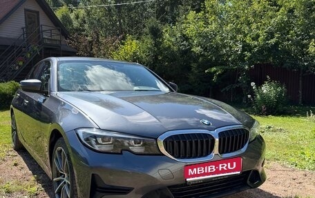 BMW 3 серия, 2019 год, 3 300 000 рублей, 1 фотография