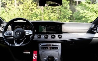 Mercedes-Benz CLS, 2019 год, 4 800 000 рублей, 1 фотография