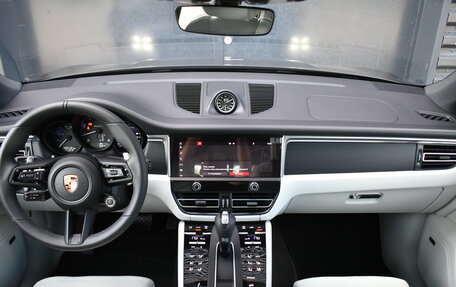 Porsche Macan I рестайлинг, 2026 год, 13 990 000 рублей, 10 фотография