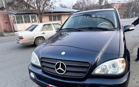 Mercedes-Benz M-Класс, 2002 год, 650 000 рублей, 3 фотография