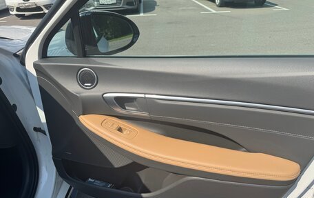 Hyundai Sonata VIII, 2021 год, 2 350 000 рублей, 13 фотография