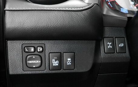 Toyota RAV4, 2013 год, 2 099 000 рублей, 19 фотография