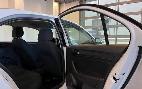 Volkswagen Polo VI (EU Market), 2021 год, 1 750 000 рублей, 17 фотография