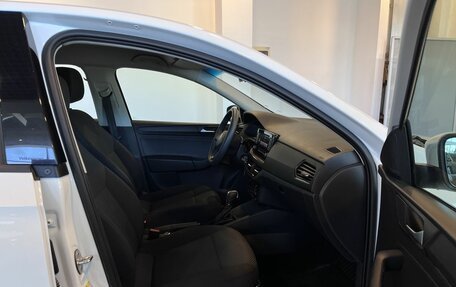 Volkswagen Polo VI (EU Market), 2021 год, 1 750 000 рублей, 29 фотография
