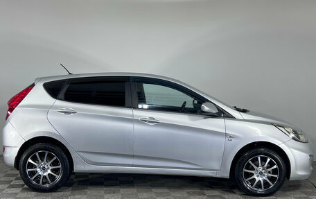 Hyundai Solaris II рестайлинг, 2011 год, 897 000 рублей, 4 фотография