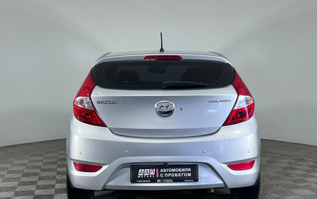 Hyundai Solaris II рестайлинг, 2011 год, 897 000 рублей, 7 фотография