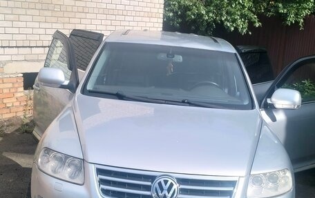 Volkswagen Touareg III, 2004 год, 900 000 рублей, 6 фотография