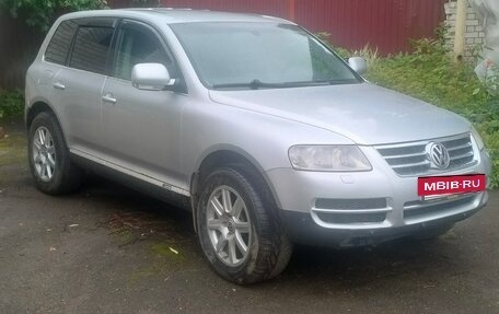 Volkswagen Touareg III, 2004 год, 900 000 рублей, 18 фотография
