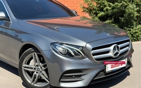Mercedes-Benz E-Класс, 2018 год, 2 850 000 рублей, 2 фотография