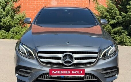 Mercedes-Benz E-Класс, 2018 год, 2 850 000 рублей, 4 фотография