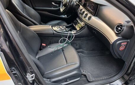 Mercedes-Benz E-Класс, 2018 год, 1 650 000 рублей, 9 фотография