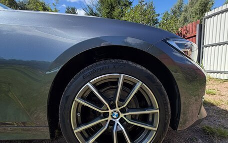 BMW 3 серия, 2019 год, 3 300 000 рублей, 14 фотография