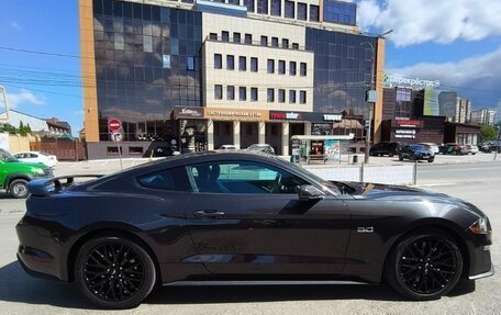 Ford Mustang VI рестайлинг, 2022 год, 7 700 000 рублей, 7 фотография
