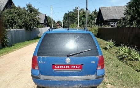 Volkswagen Golf IV, 2000 год, 210 000 рублей, 2 фотография