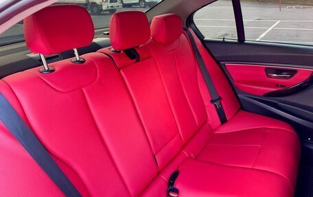 BMW 3 серия, 2012 год, 1 950 000 рублей, 13 фотография